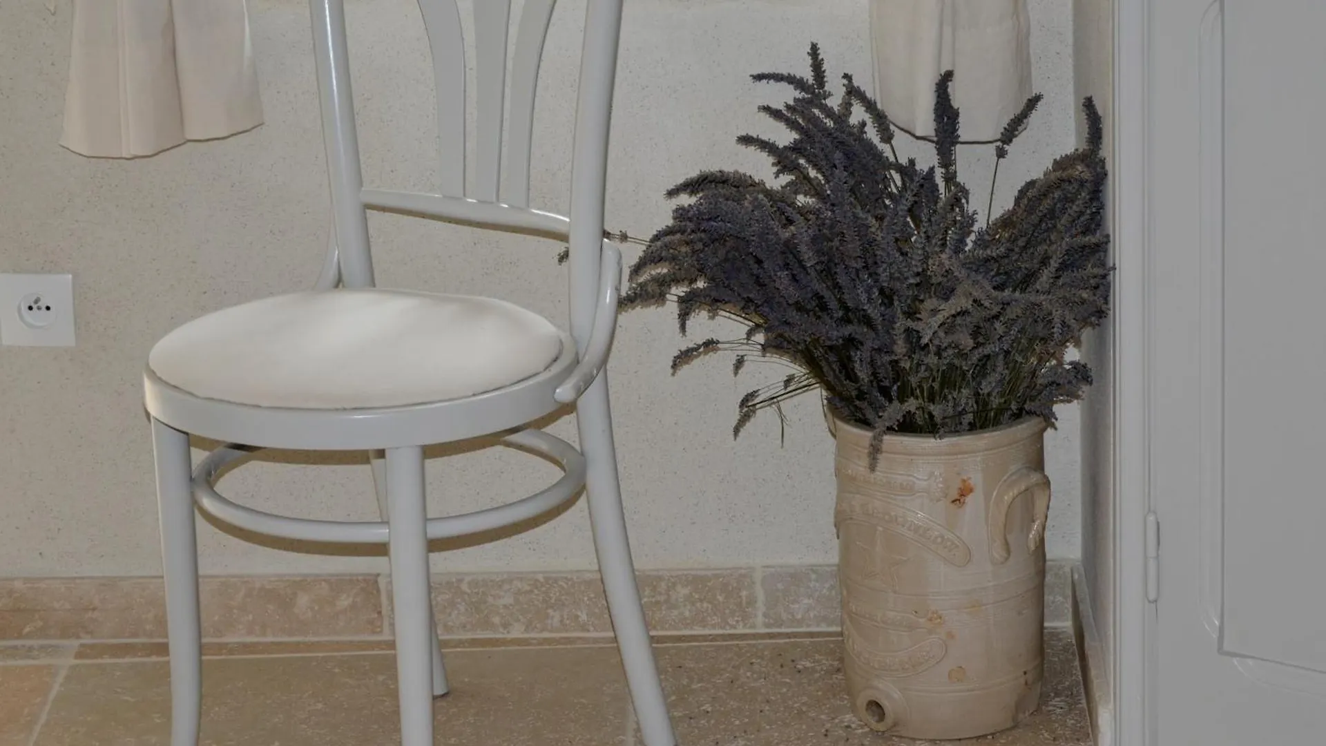 Le Pegue Le Mas De La Fontaine B&B