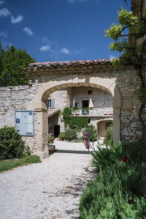 Le Pegue Le Mas De La Fontaine B&B